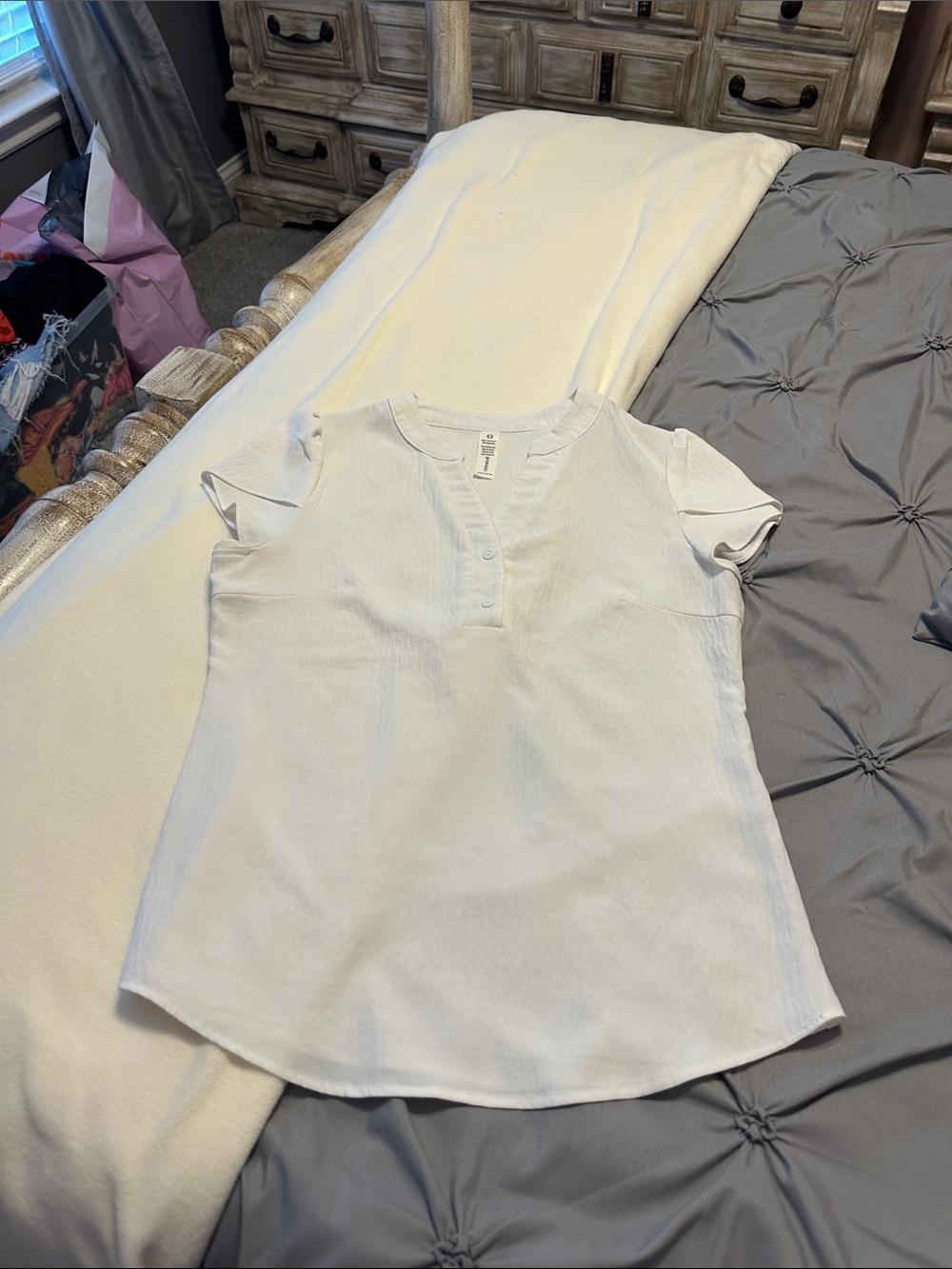 Women's White Short-Sleeve Top